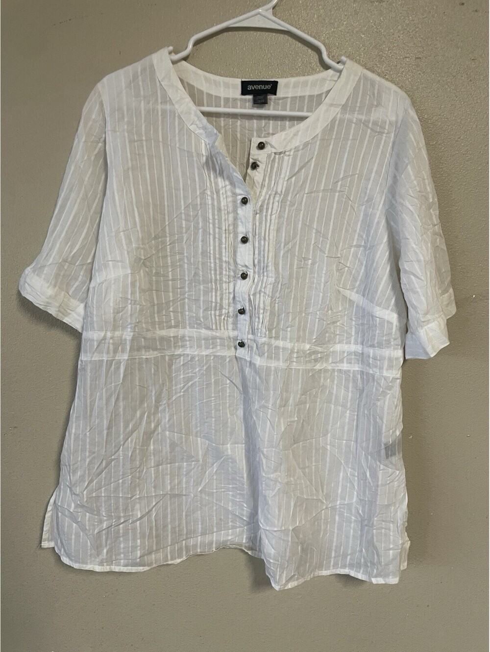 Plus Size Blouse 1x 18/20 Short Sleeve Semi Sheer Striped Avenue Half Button